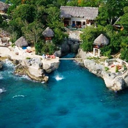 Tensing Pen Negril Buitenkant foto