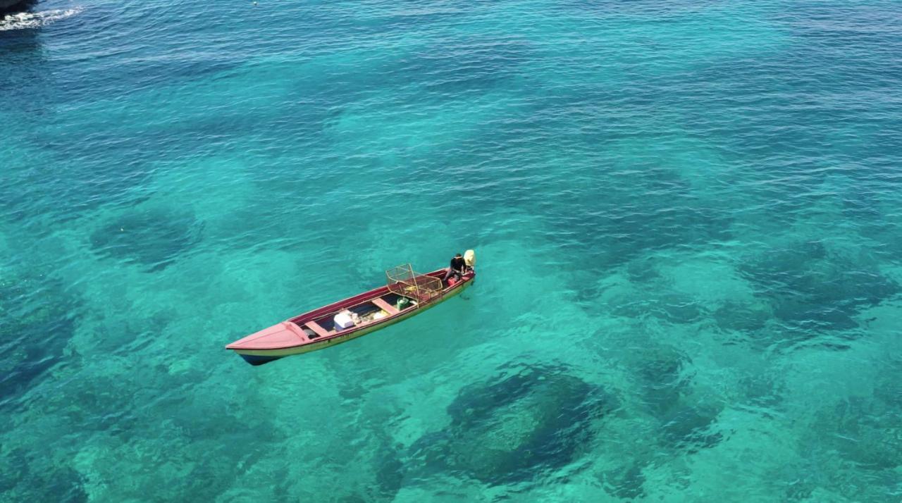 Tensing Pen Negril Buitenkant foto